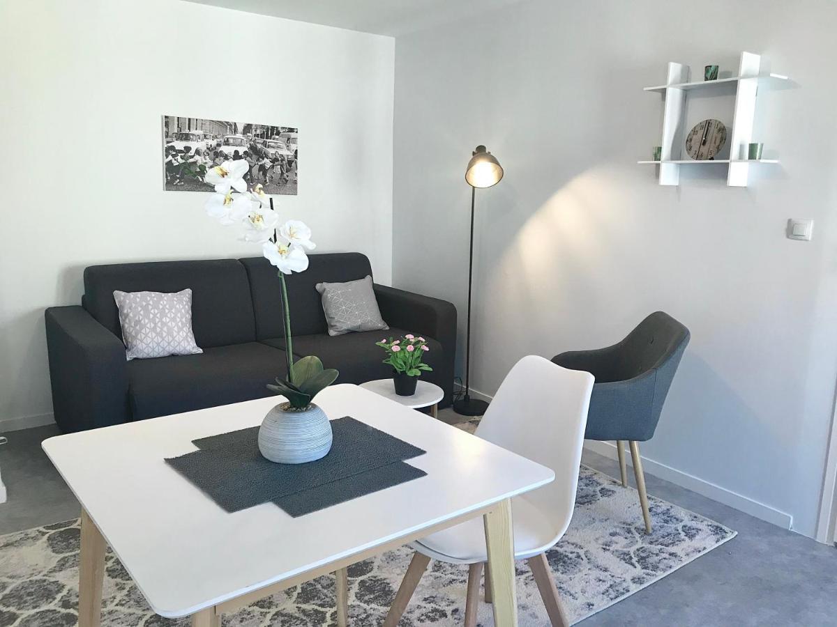 Appartement de Charme Centre Ville - WIFI Le Mans Extérieur photo