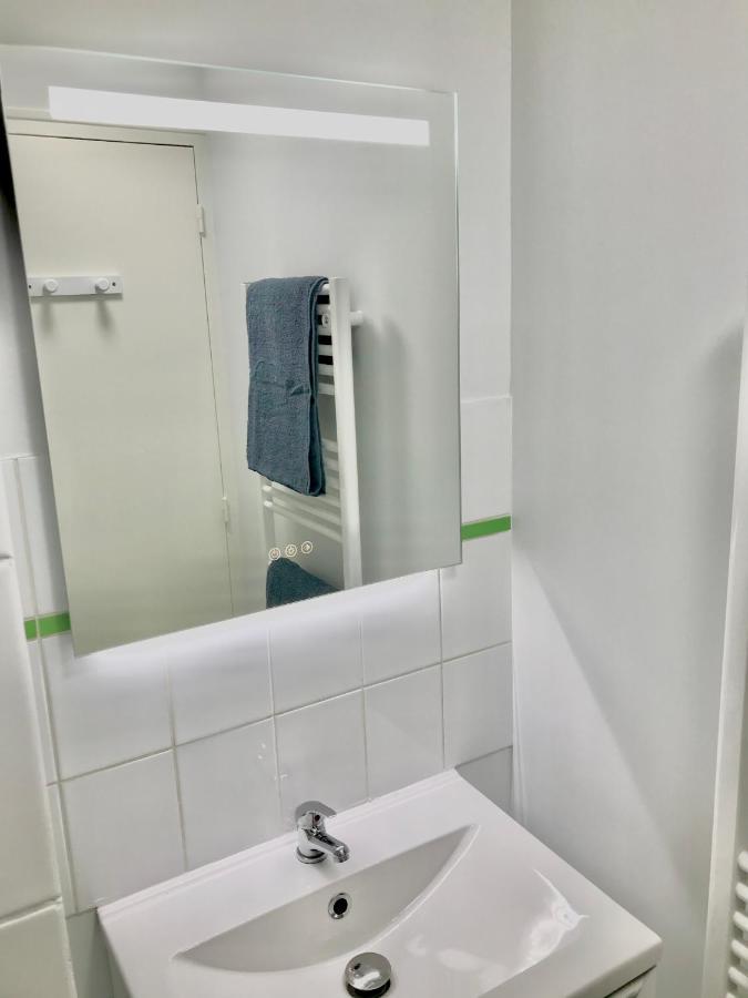 Appartement de Charme Centre Ville - WIFI Le Mans Extérieur photo